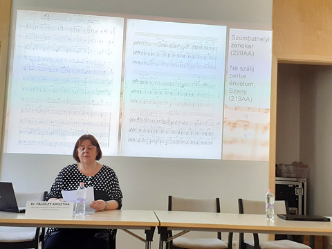 Pálóczy Krisztina muzeológus előadást tart a martonvásári Lajtha-konferencián